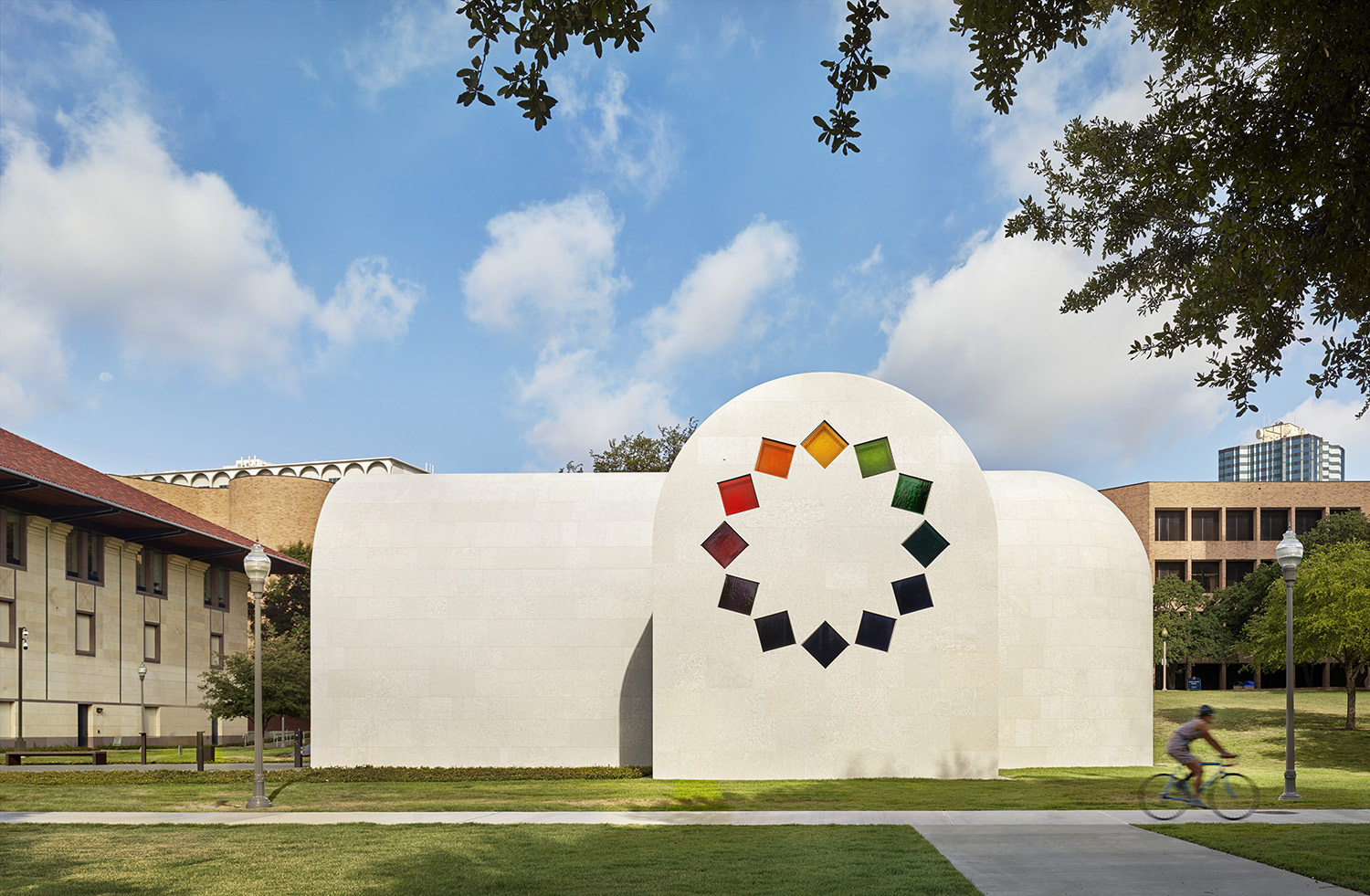 Ellsworth Kelly, Austin, 2015 ©Ellsworth Kelly Foundation, Photo courtesy Blanton Museum of Art, The University of Texas at Austin